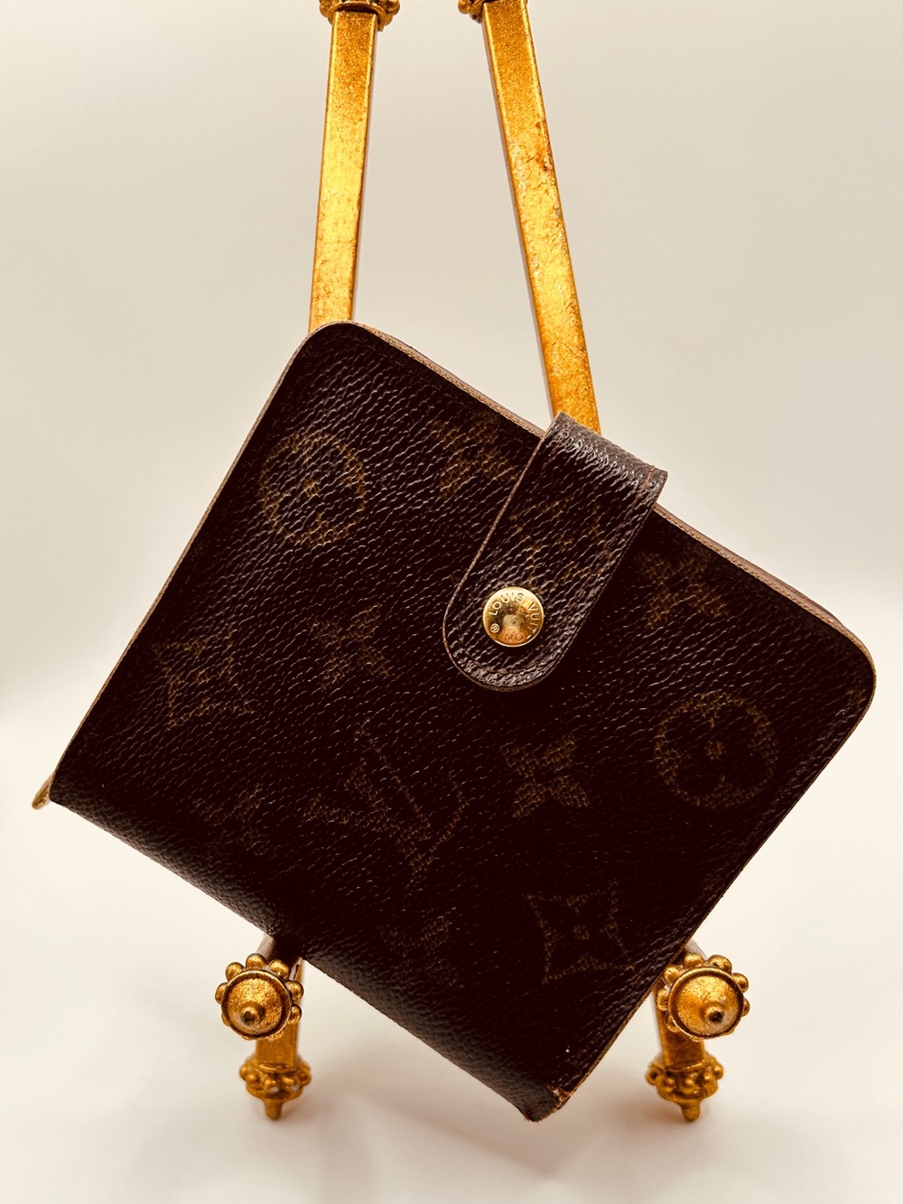 Louis Vuitton Vintage Monogram Compact Wallet (Porte Monnaie Billets Viennois)